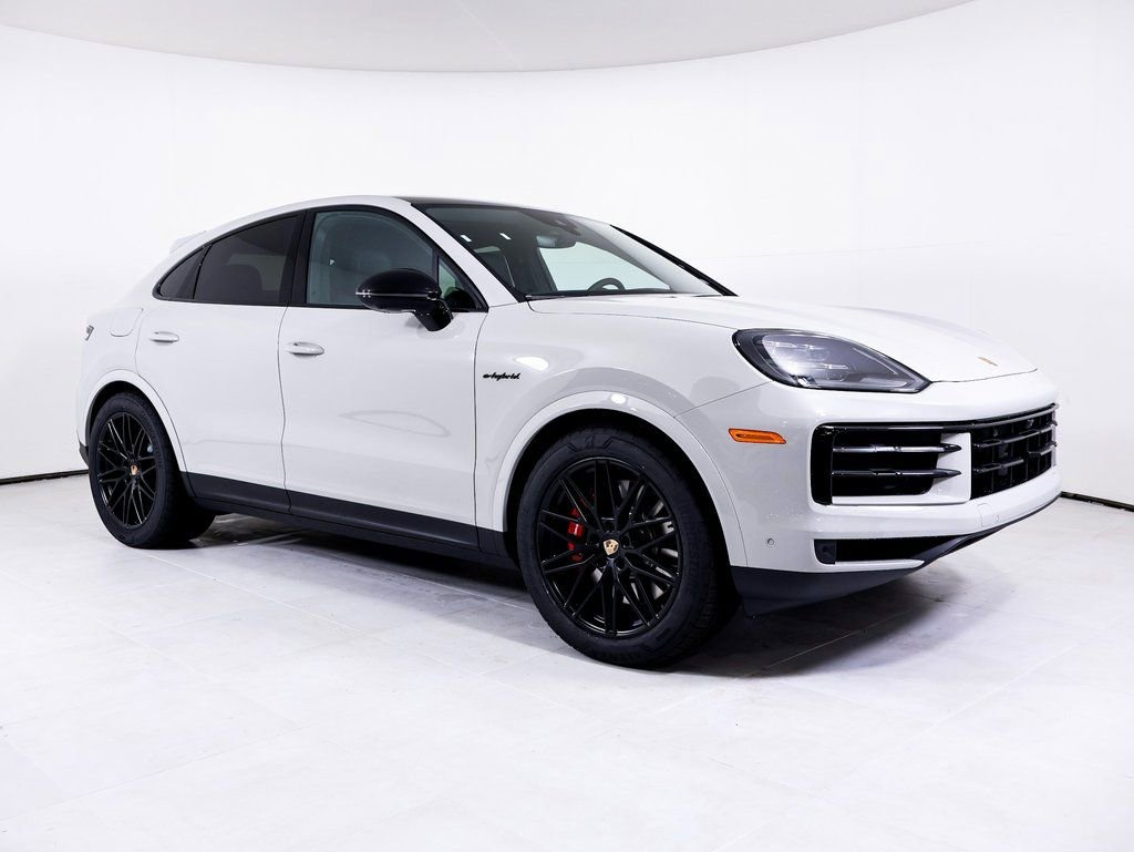 New 2026 Porsche Cayenne S image 28