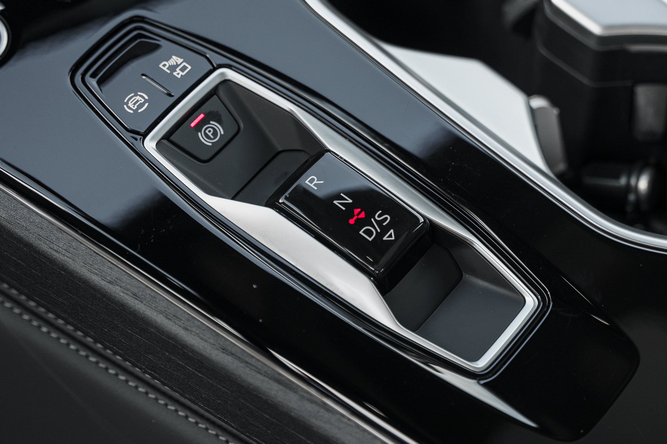 Certified 2026 Audi A6 Premium Plus AWD/4WD image 9