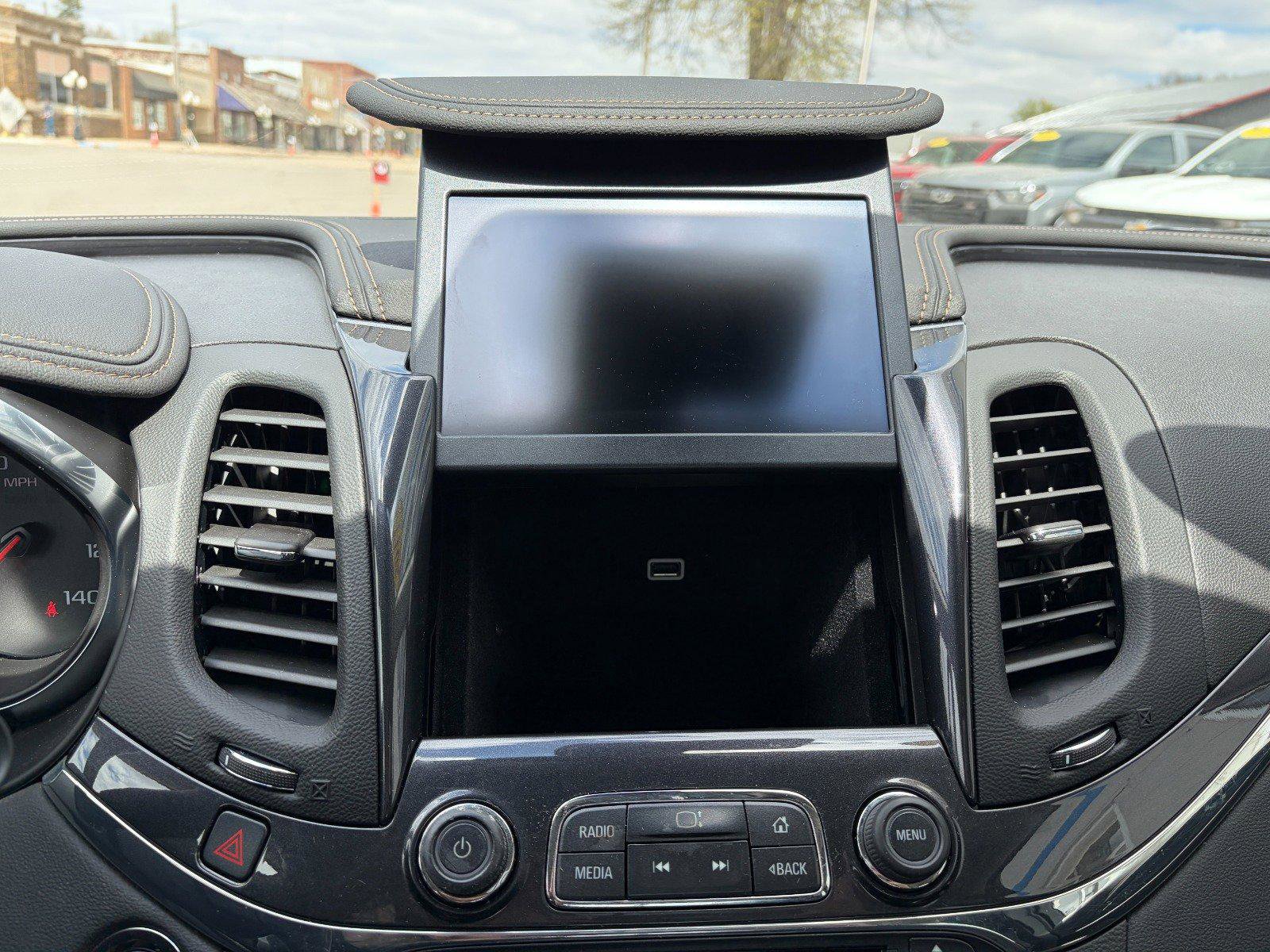 Used 2017 Chevrolet Impala Premier FWD image 15