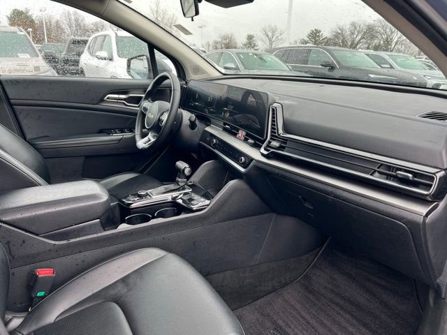 Used 2023 Kia Sportage EX image 12