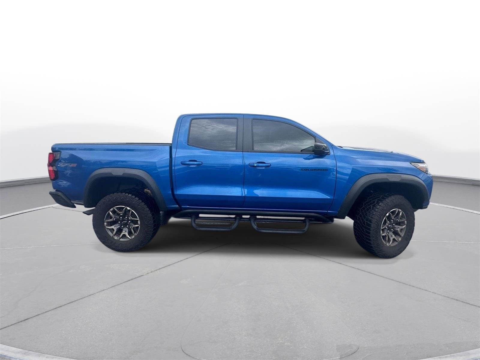 Used 2024 Chevrolet Colorado ZR2 w/ ZR2 Convenience Package III AWD/4WD image 49