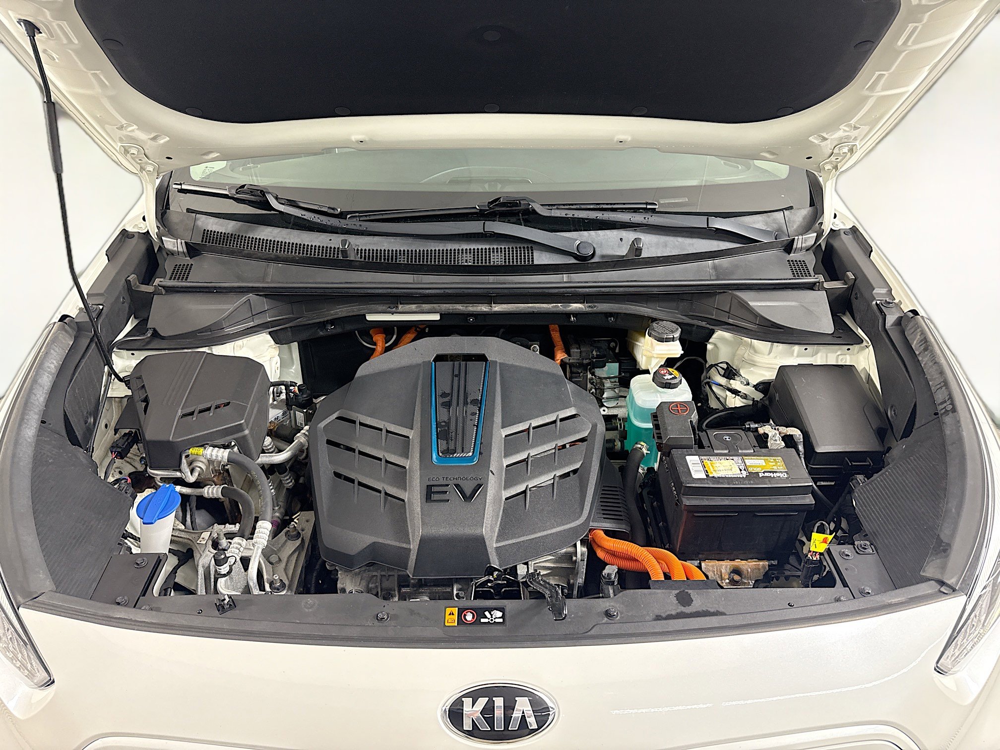 Used 2020 Kia Niro EX w/ Cold Weather Package image 39