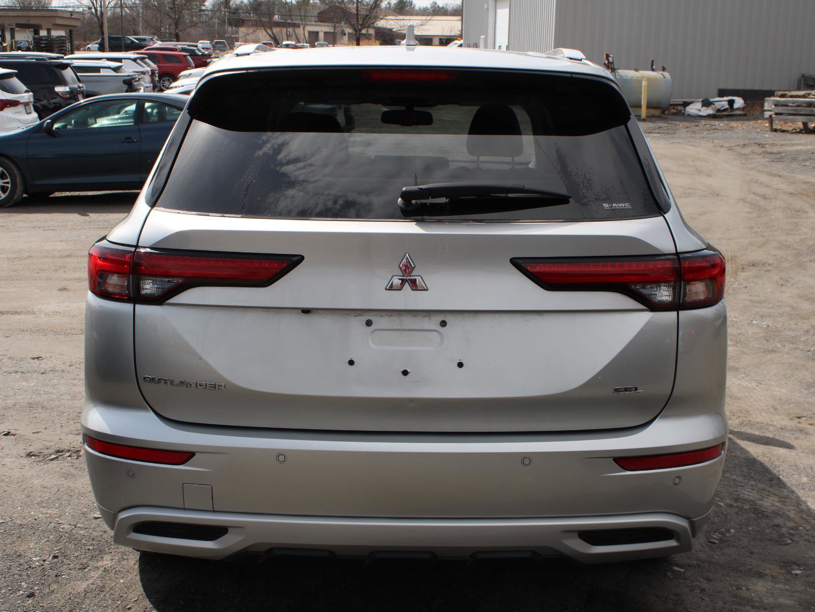 Used 2024 Mitsubishi Outlander SEL image 6
