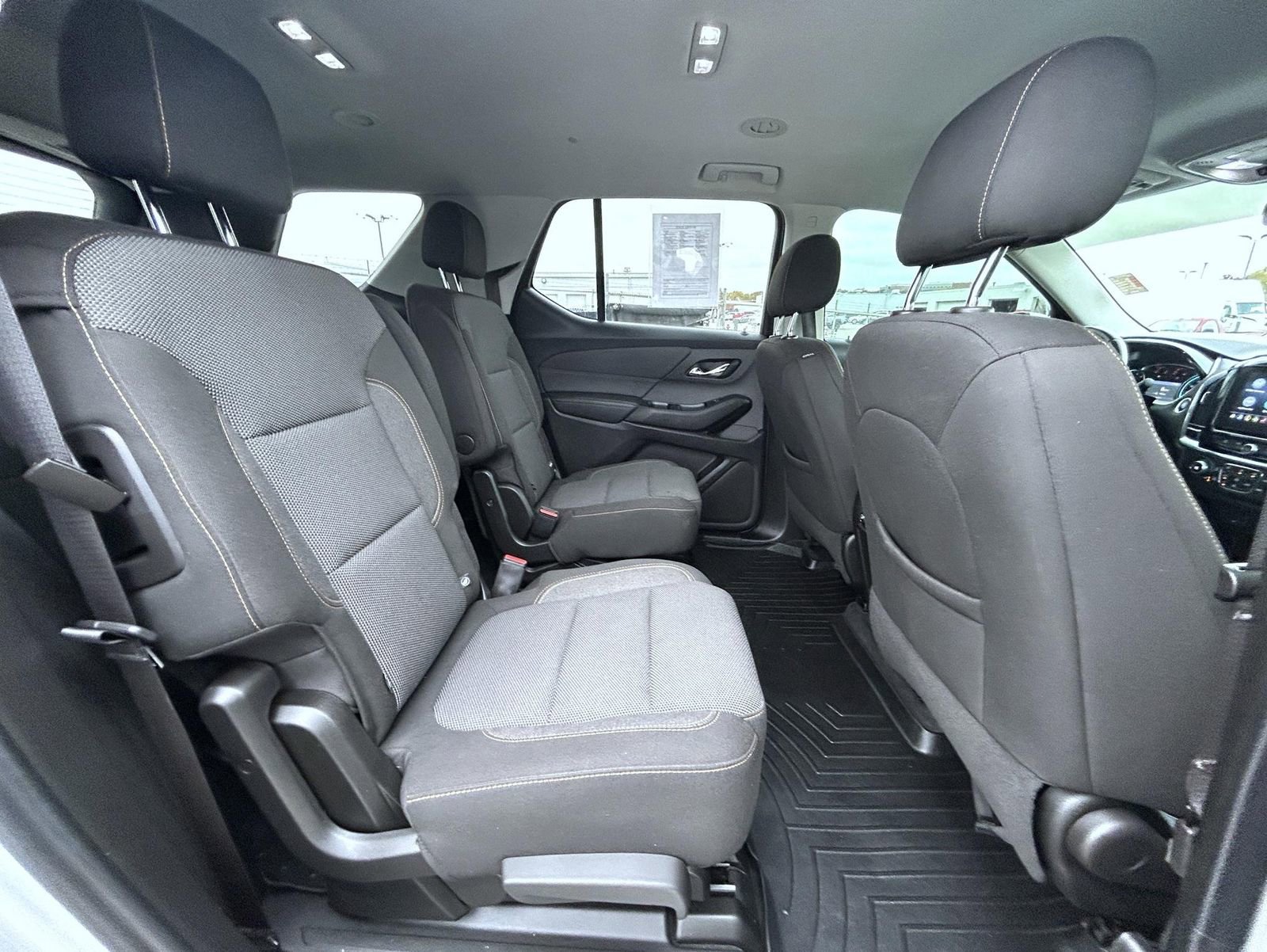 Certified 2021 Chevrolet Traverse LT image 19