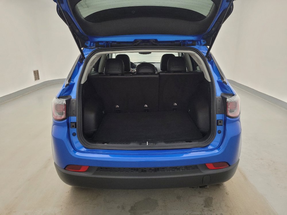 Used 2021 Jeep Compass Latitude image 28