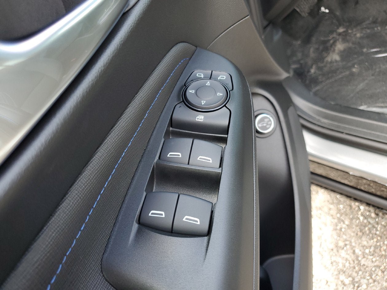 New 2026 Buick Envista Sport Touring w/ Convenience II Package FWD image 17