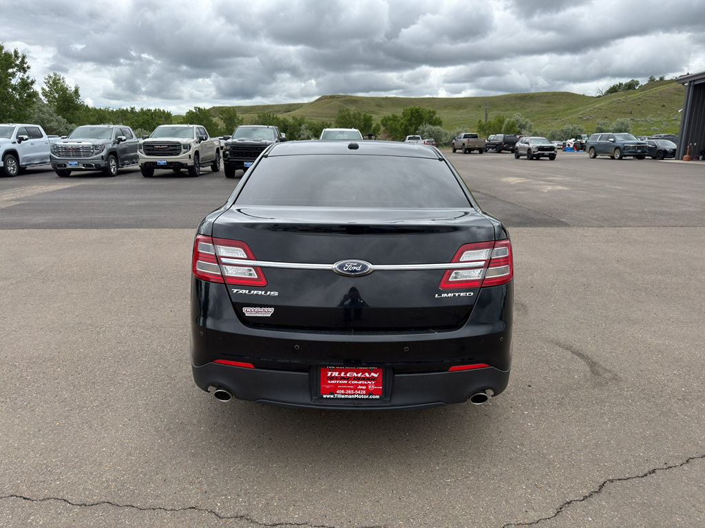 Used 2016 Ford Taurus Limited FWD image 13