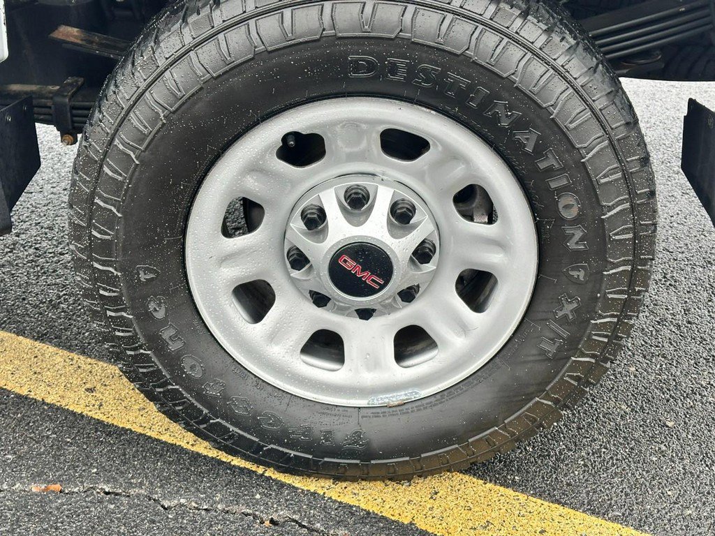 Certified 2024 GMC Sierra 3500 Pro w/ Convenience Package image 7