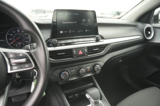 Used 2024 Kia Forte LXS w/ LXS Technology Package image 26