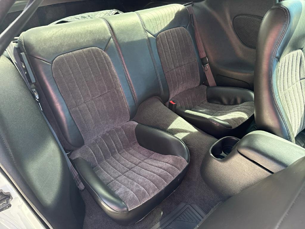 Used 2000 Chevrolet Camaro Z28 w/ SS Performance/Appearance Pkg image 16