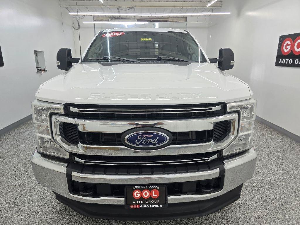 Used 2022 Ford F250 XL w/ STX Appearance Package AWD/4WD image 2