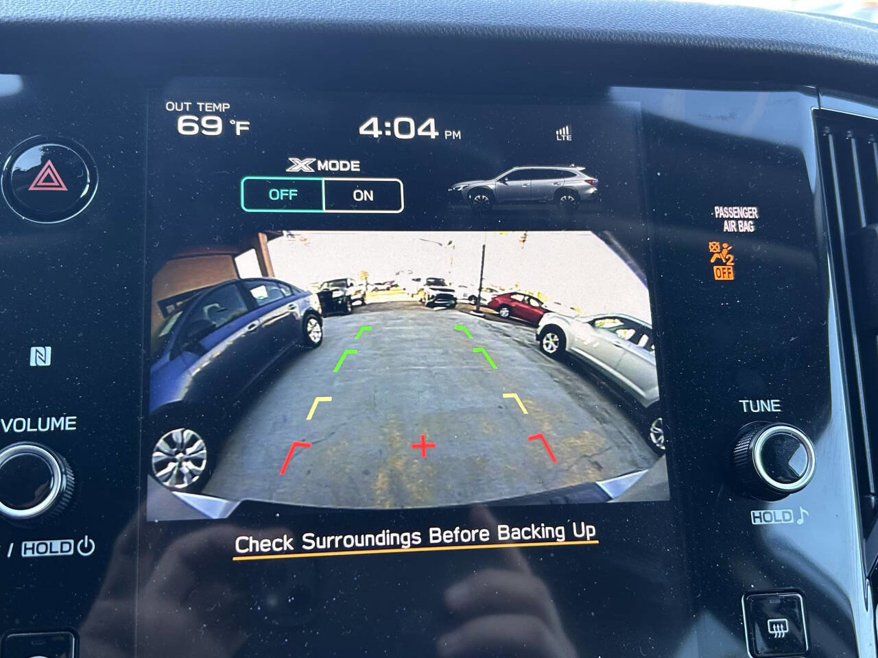 Used 2025 Subaru Outback Premium image 11