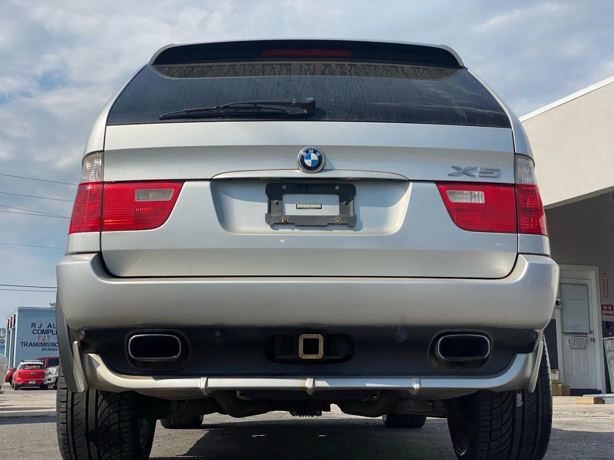 Used 2006 BMW X5 4.8is image 4