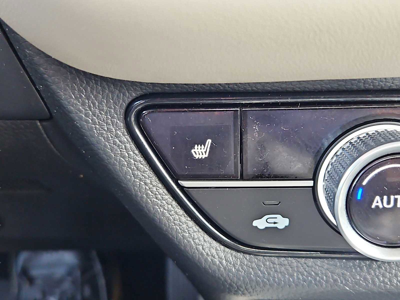 Certified 2026 Honda HR-V EX-L image 19