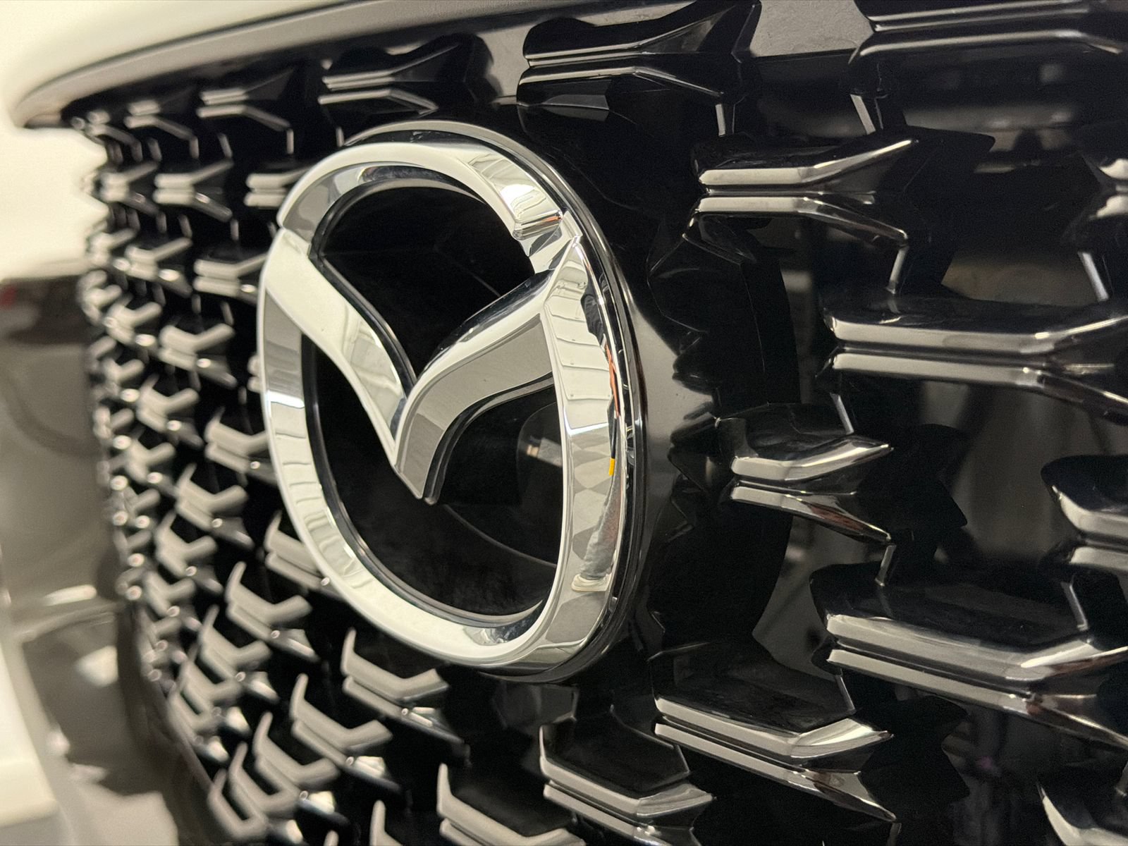 Certified 2025 MAZDA CX-50 2.5 Hybrid w/ Cargo Package AWD/4WD image 15