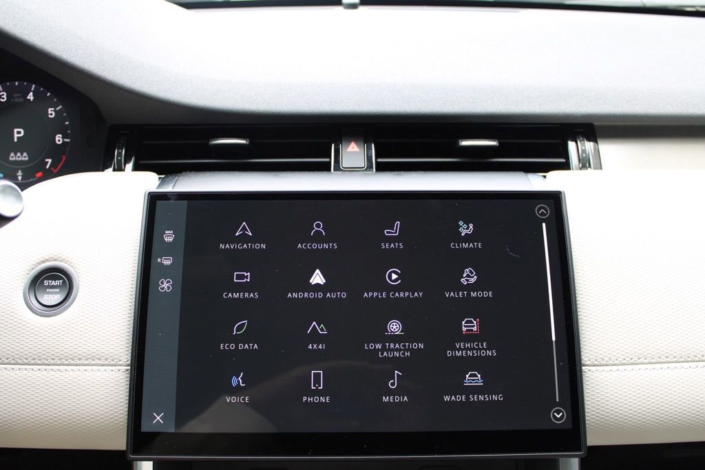 Certified 2024 Land Rover Discovery Sport Dynamic SE image 20