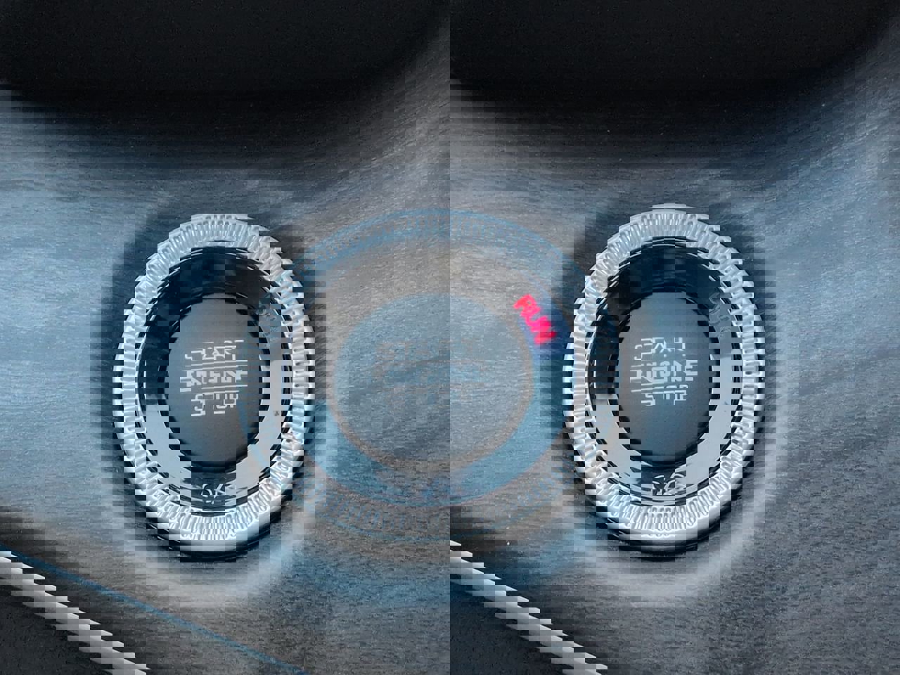 Used 2023 Jeep Grand Cherokee Limited w/ Black Appearance Package image 27