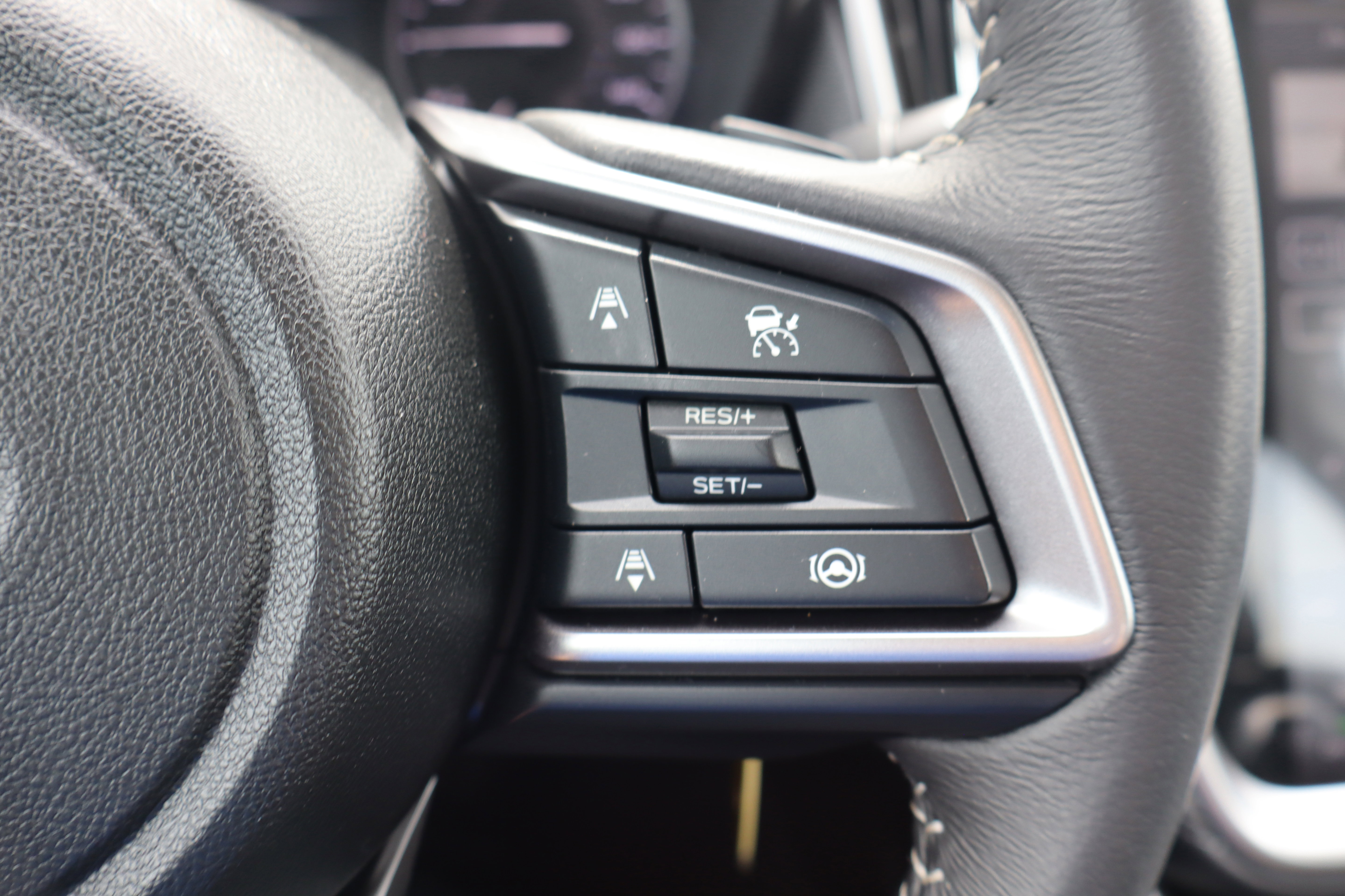 Used 2025 Subaru Legacy Premium AWD/4WD image 17