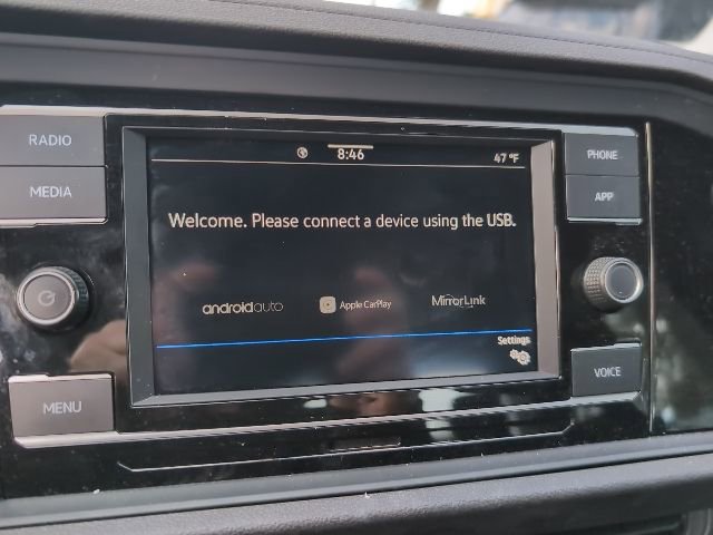 Used 2022 Volkswagen Jetta Sport image 16