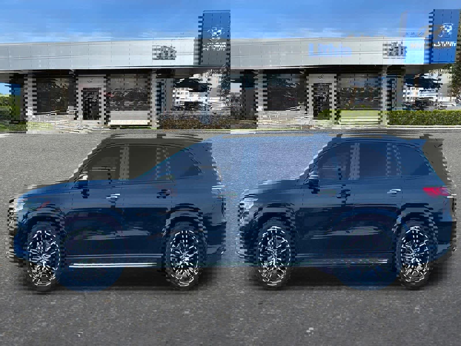 Used 2022 Mercedes-Benz GLS 450 4MATIC image 5