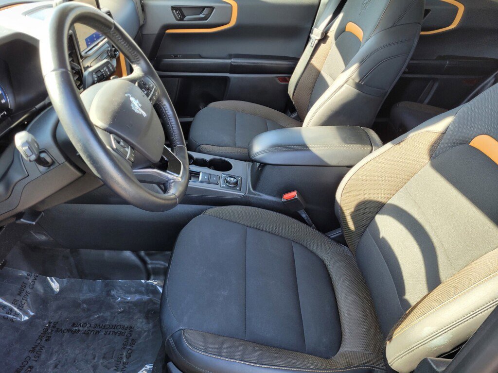 Used 2022 Ford Bronco Sport Badlands image 11