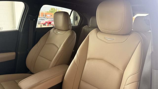 Certified 2024 Cadillac XT4 Luxury w/ Cold Weather Package AWD/4WD image 50