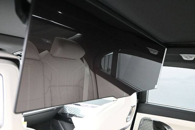 New 2026 BMW 760i xDrive AWD/4WD image 18