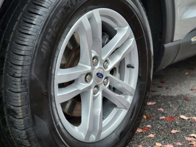 Used 2023 Ford Explorer XLT image 45