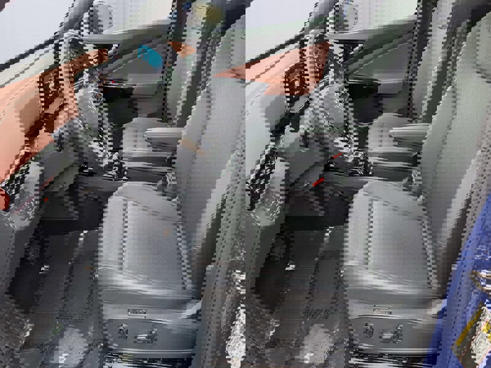 Used 2021 Volkswagen ID.4 Pro S image 14