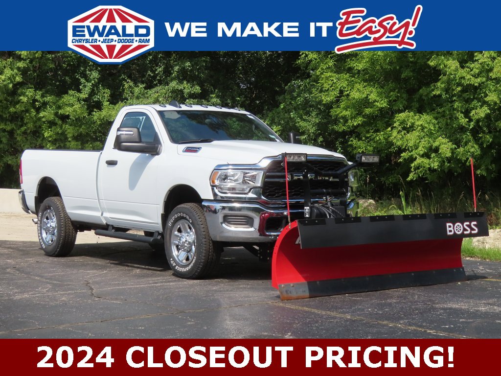 New 2024 RAM 2500 Tradesman w/ Chrome Appearance Group