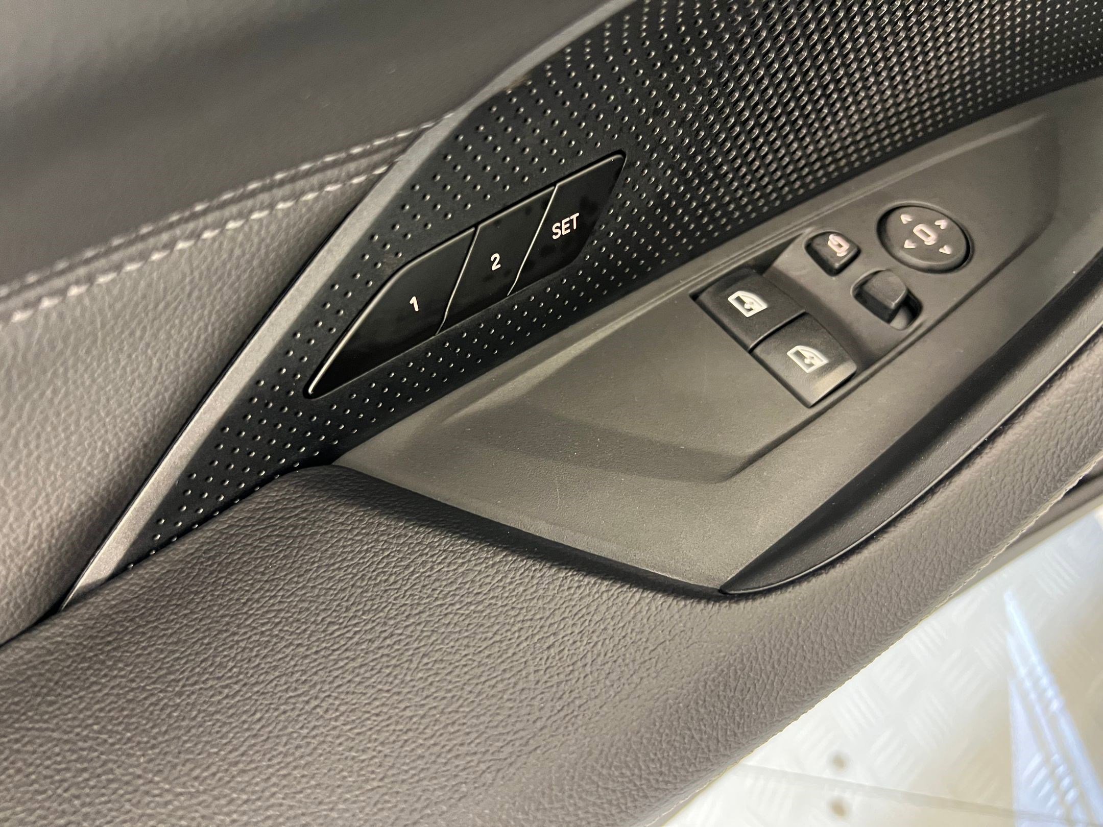 New 2026 BMW 430i Coupe RWD image 11