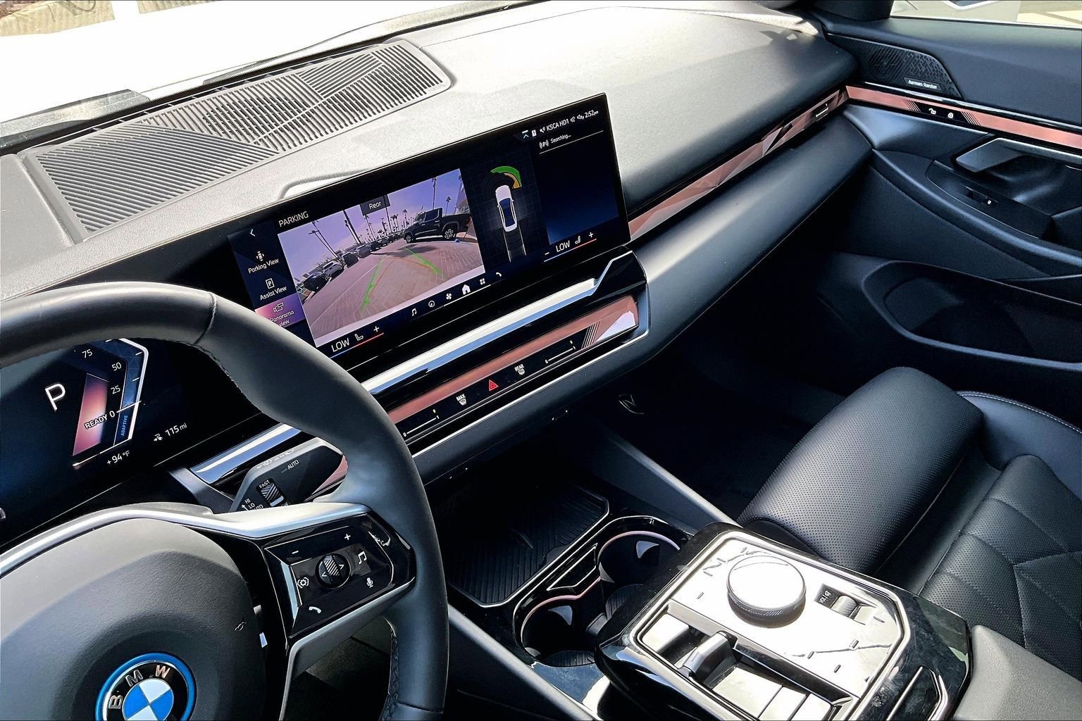 Used 2024 BMW i5 eDrive40i w/ M Sport Package image 30