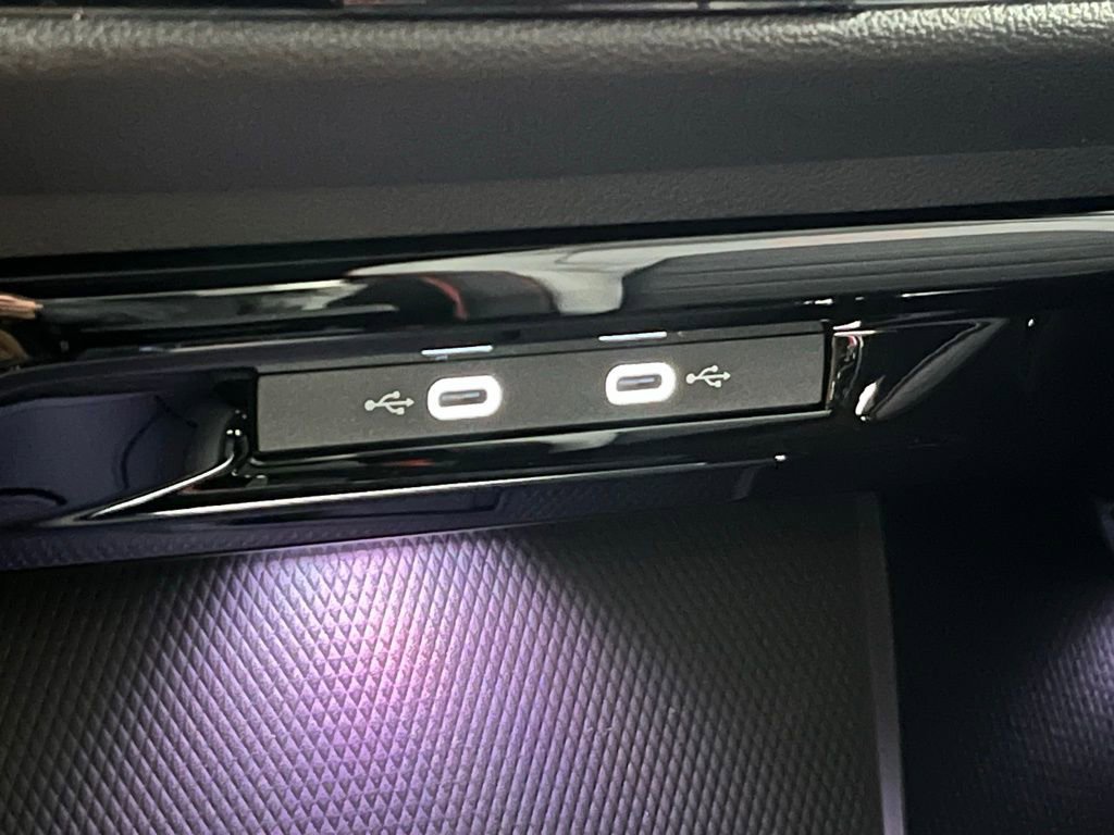 New 2026 Volkswagen GTI SE image 13