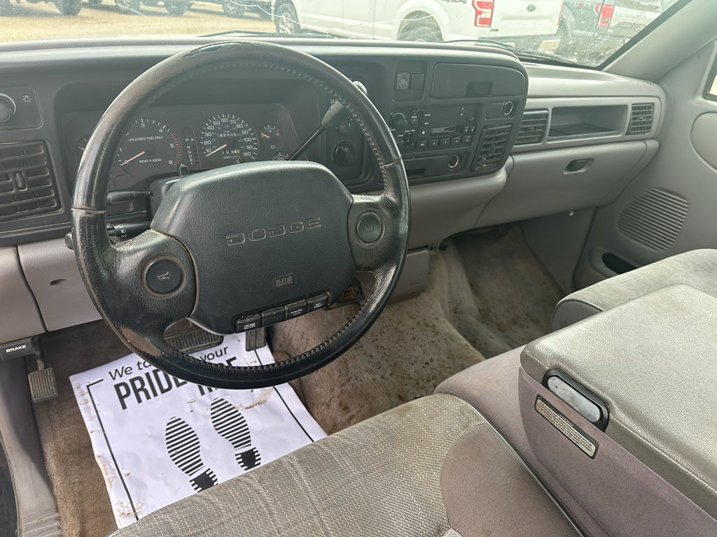 Used 1996 Dodge Ram 2500 Truck 2WD Club Cab image 6