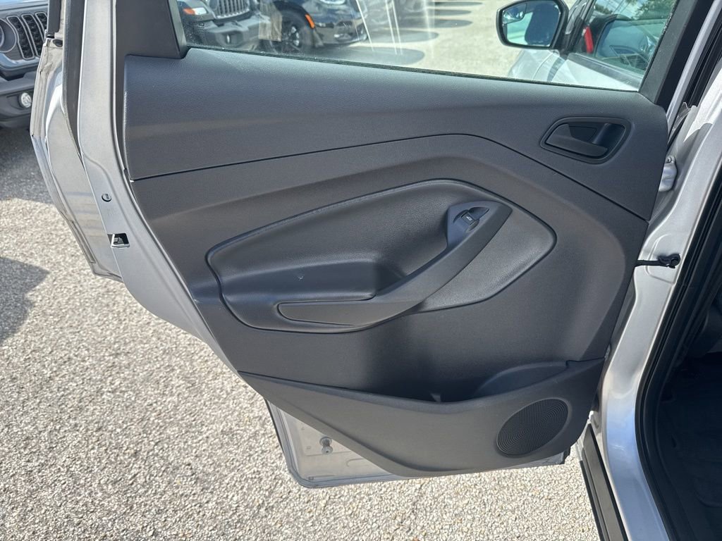 Used 2018 Ford Escape S image 7