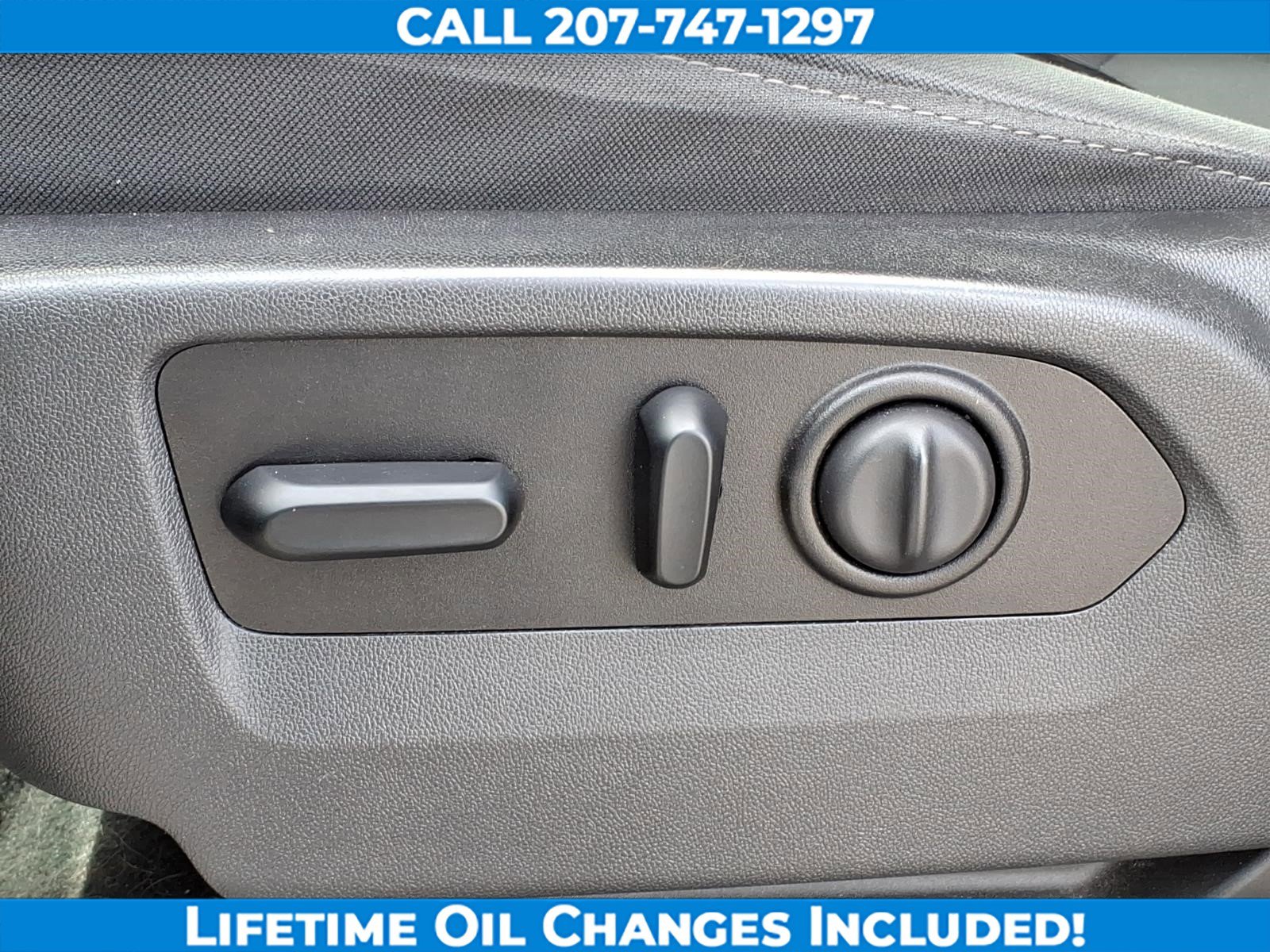 Used 2020 Chevrolet Silverado 1500 LT w/ All-Star Edition image 11