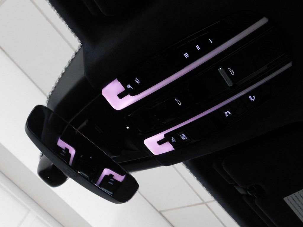 Used 2021 Porsche Cayenne GTS image 71