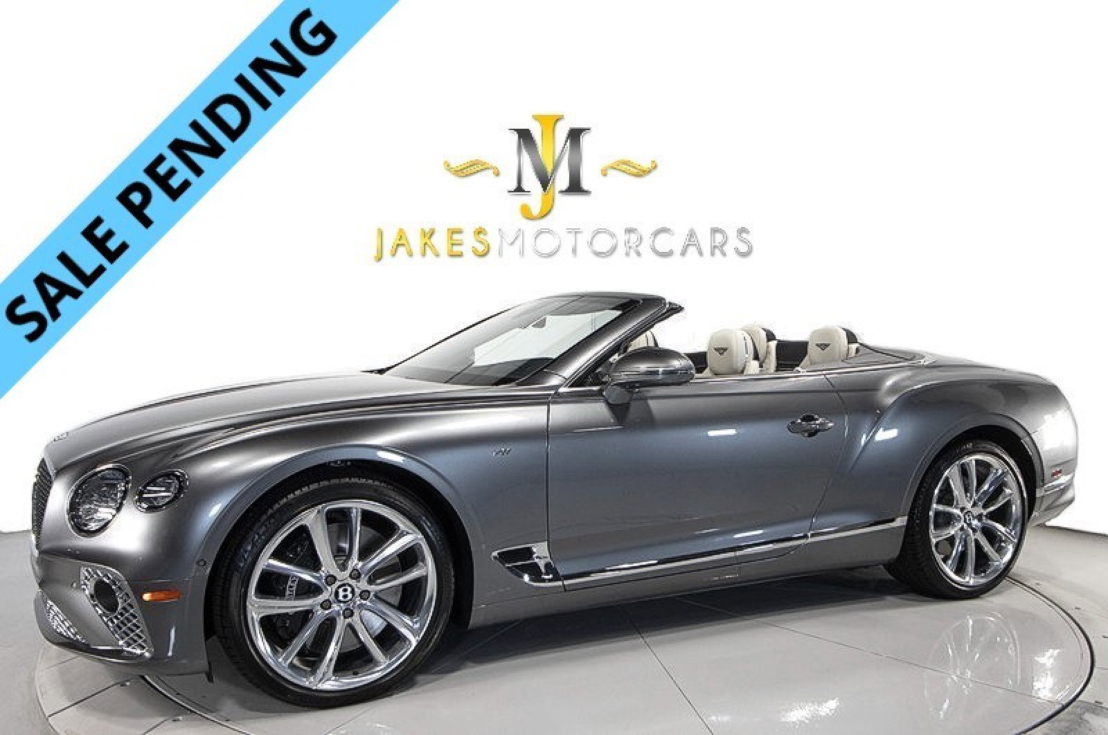 Used 2021 Bentley Continental GT image 1