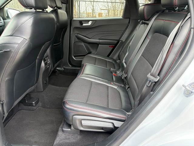 Used 2025 Ford Escape ST-Line Select image 25
