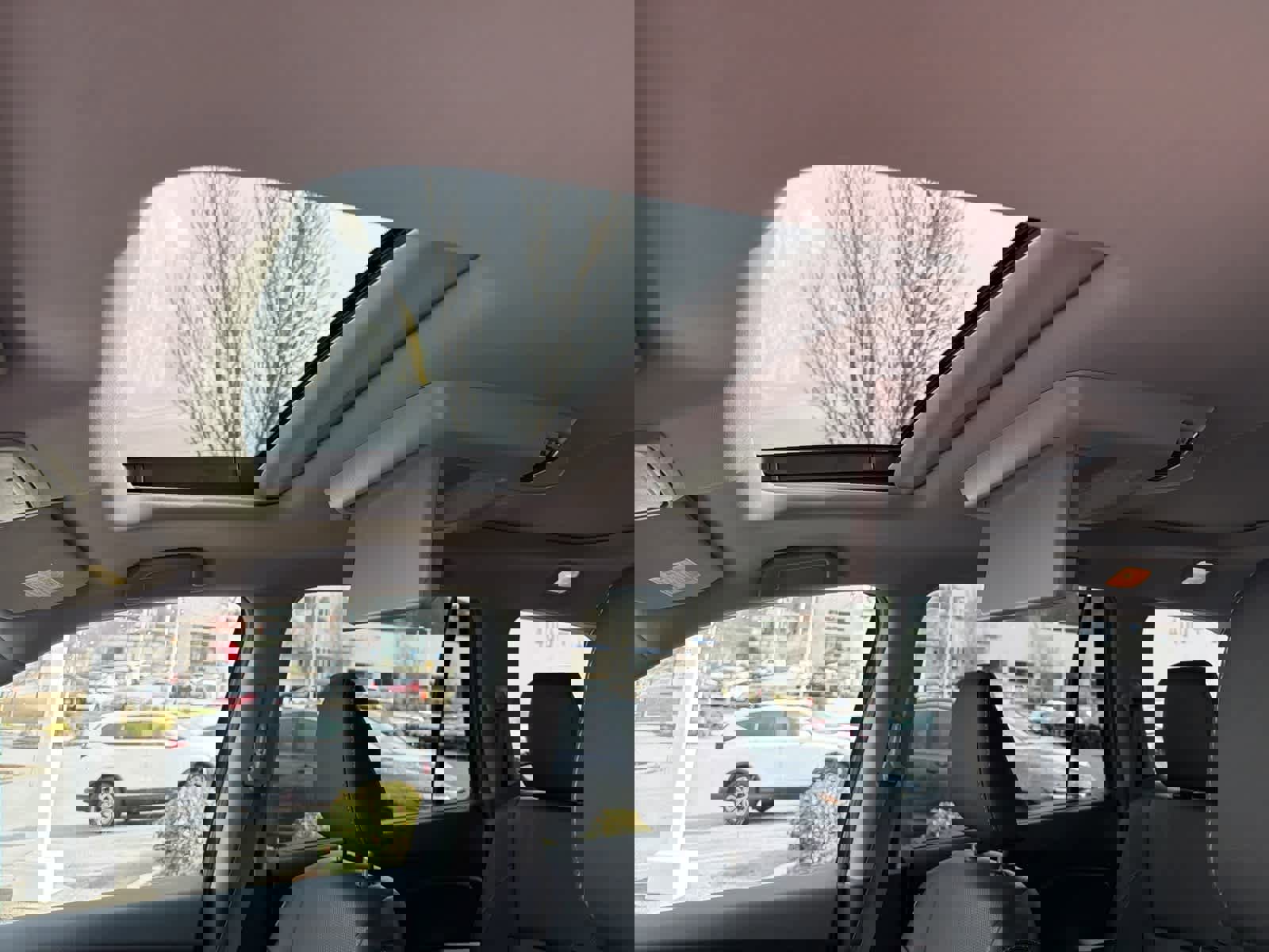 Used 2022 Honda Pilot Elite image 19