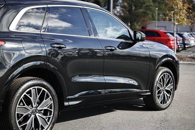 Certified 2025 Audi Q5 Premium Plus w/ Premium Plus image 8