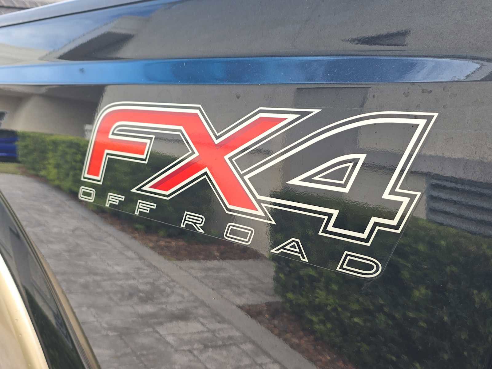 Used 2013 Ford F250 Lariat w/ Lariat Ultimate Pkg image 9