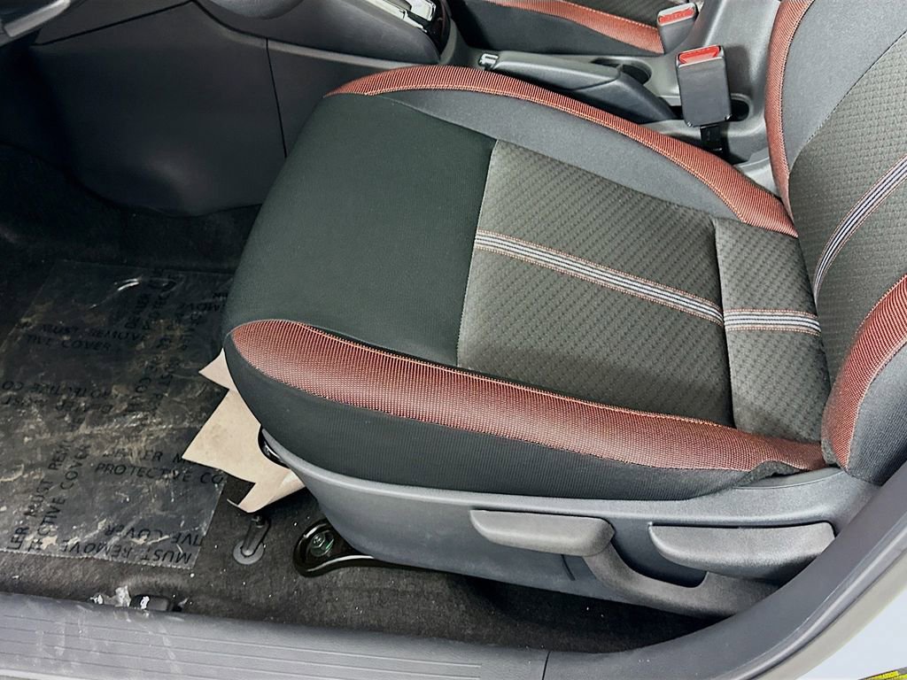 New 2025 Nissan Versa SR w/ Trunk Package image 25