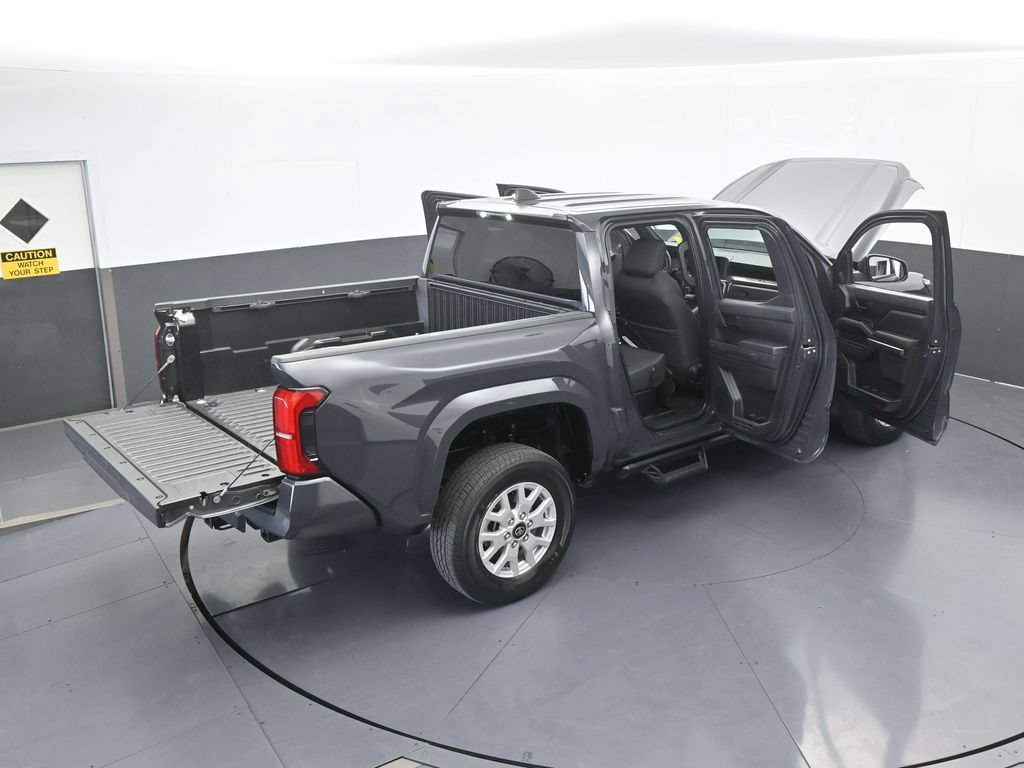Used 2024 Toyota Tacoma SR5 RWD image 67