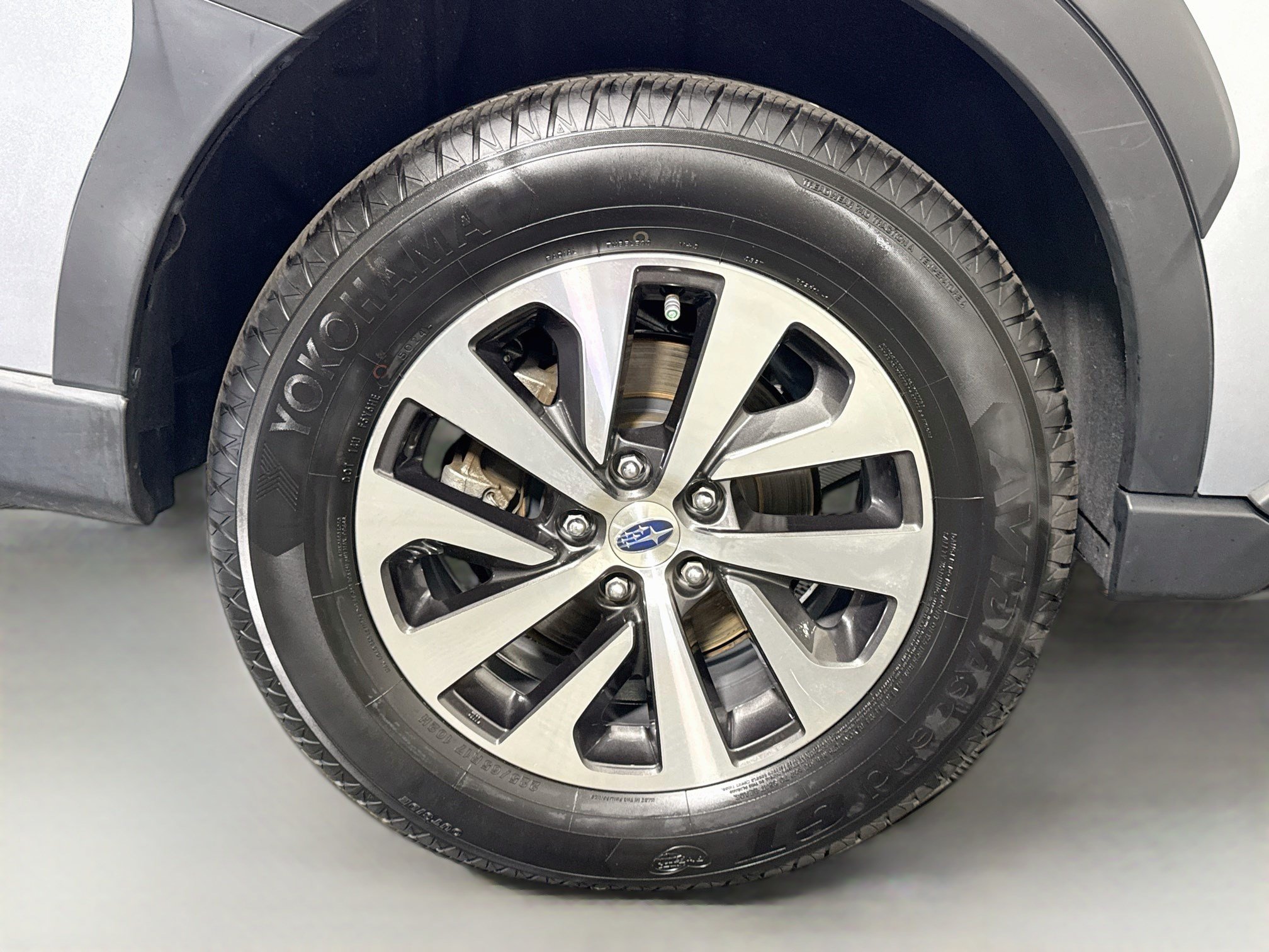 Used 2023 Subaru Outback Premium AWD/4WD image 33