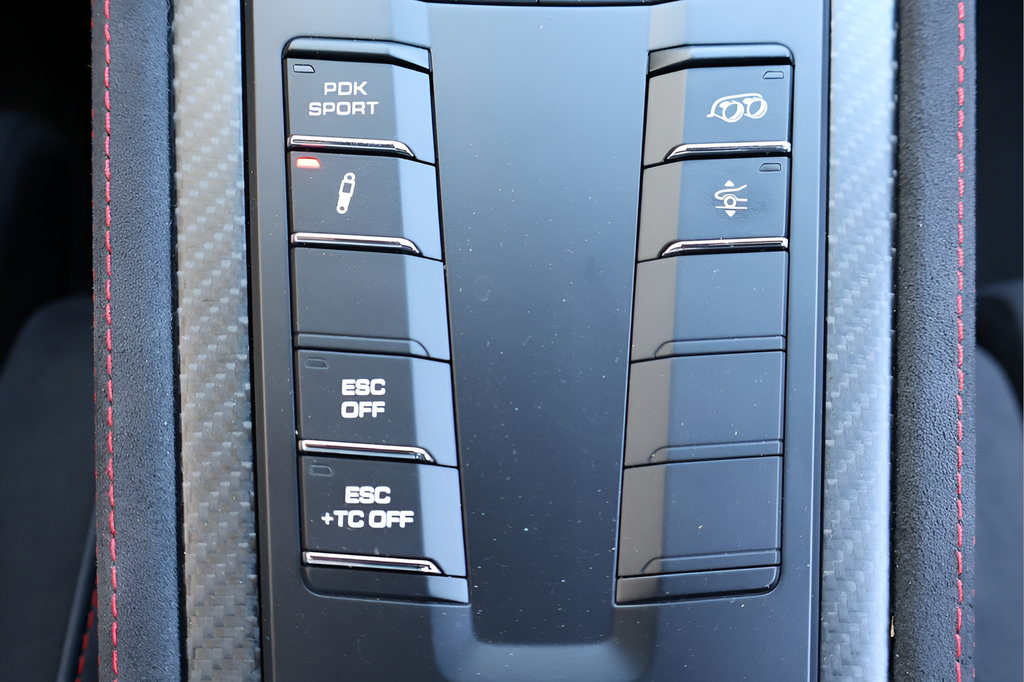 Used 2024 Porsche 718 Boxster Spyder RS RWD image 26