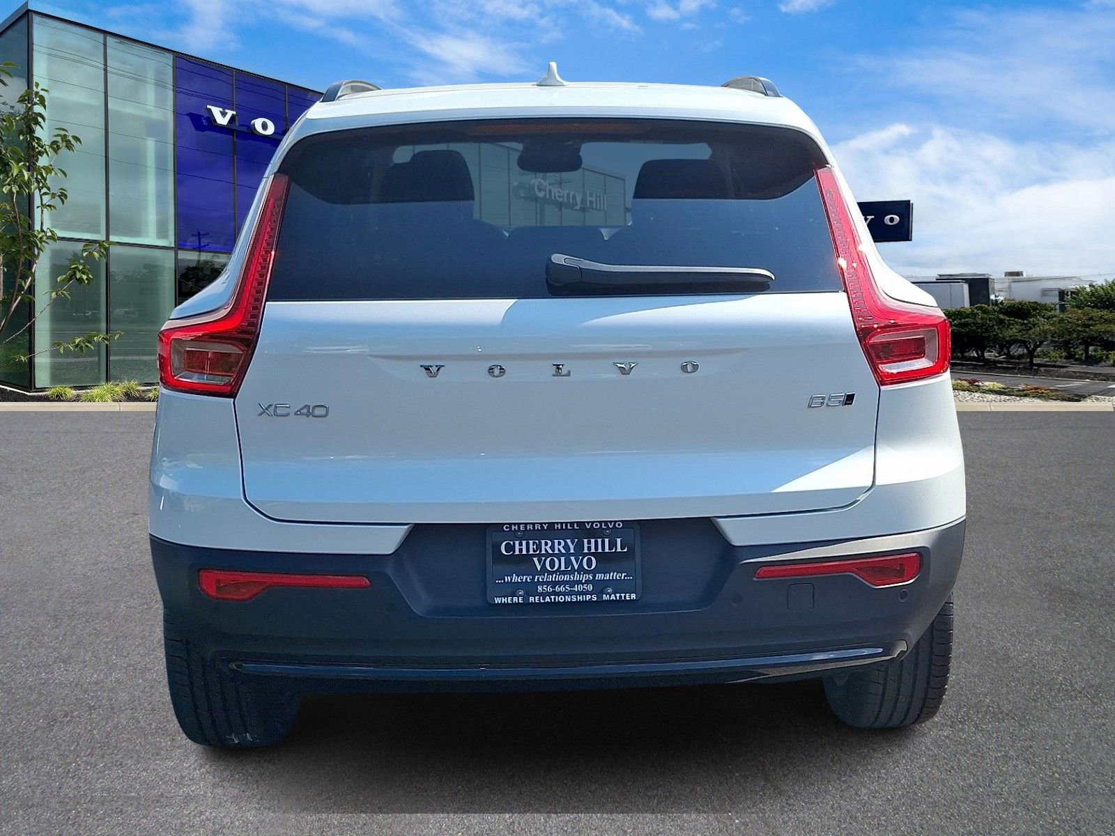 New 2026 Volvo XC40 B5 Plus w/ Protection Package Premier image 5