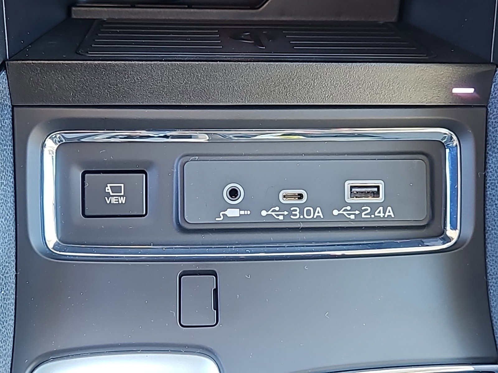 New 2026 Subaru Ascent Limited image 14