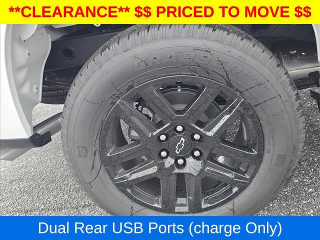 New 2026 Chevrolet Silverado 1500 Custom w/ LPO, Dark Essentials Package AWD/4WD image 34