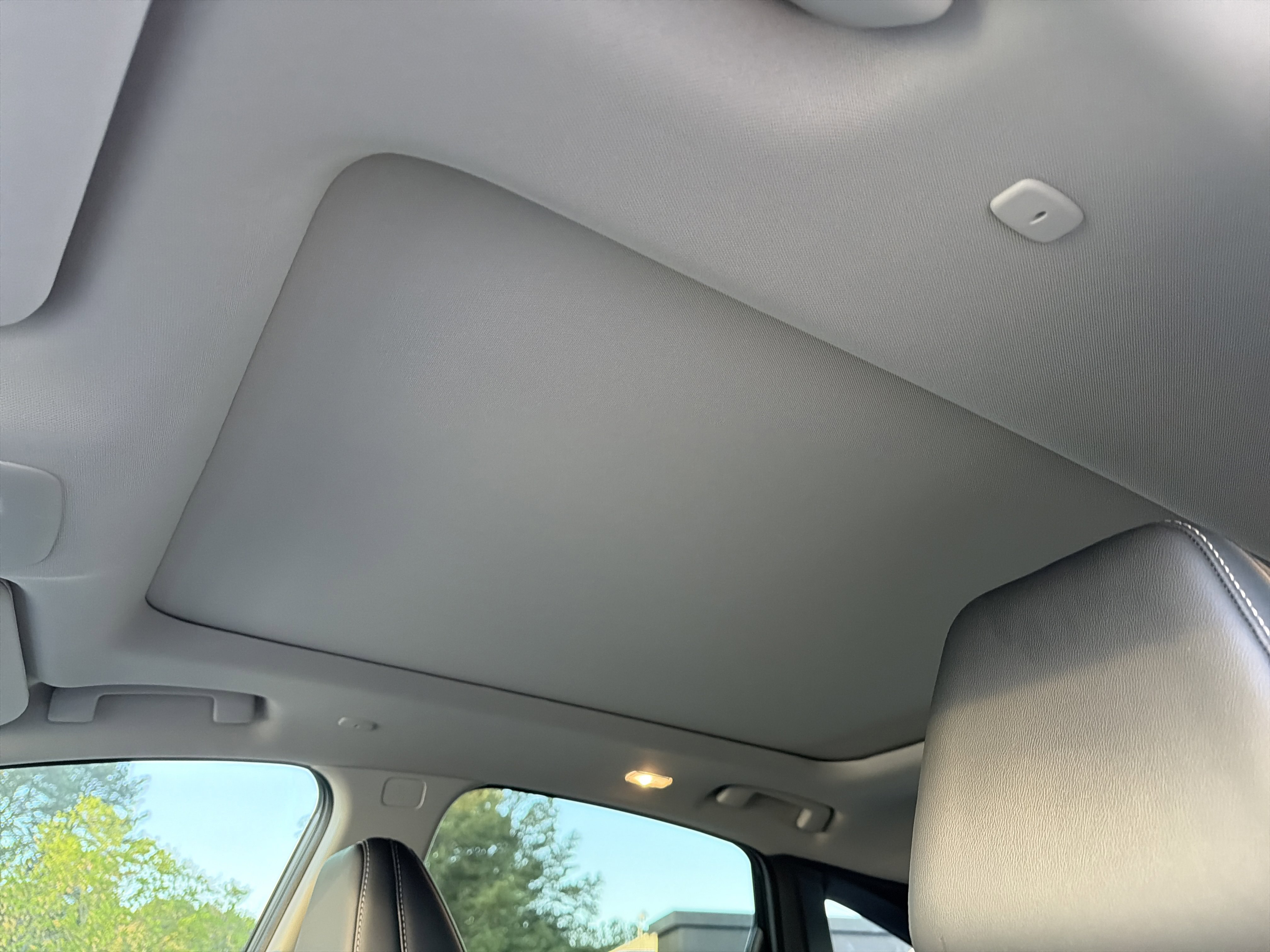 Used 2025 Nissan Murano SL w/ Cargo Package image 17